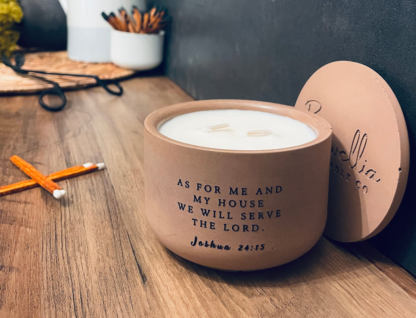 Cozy Cabin - Joshua 24:15 (8oz)